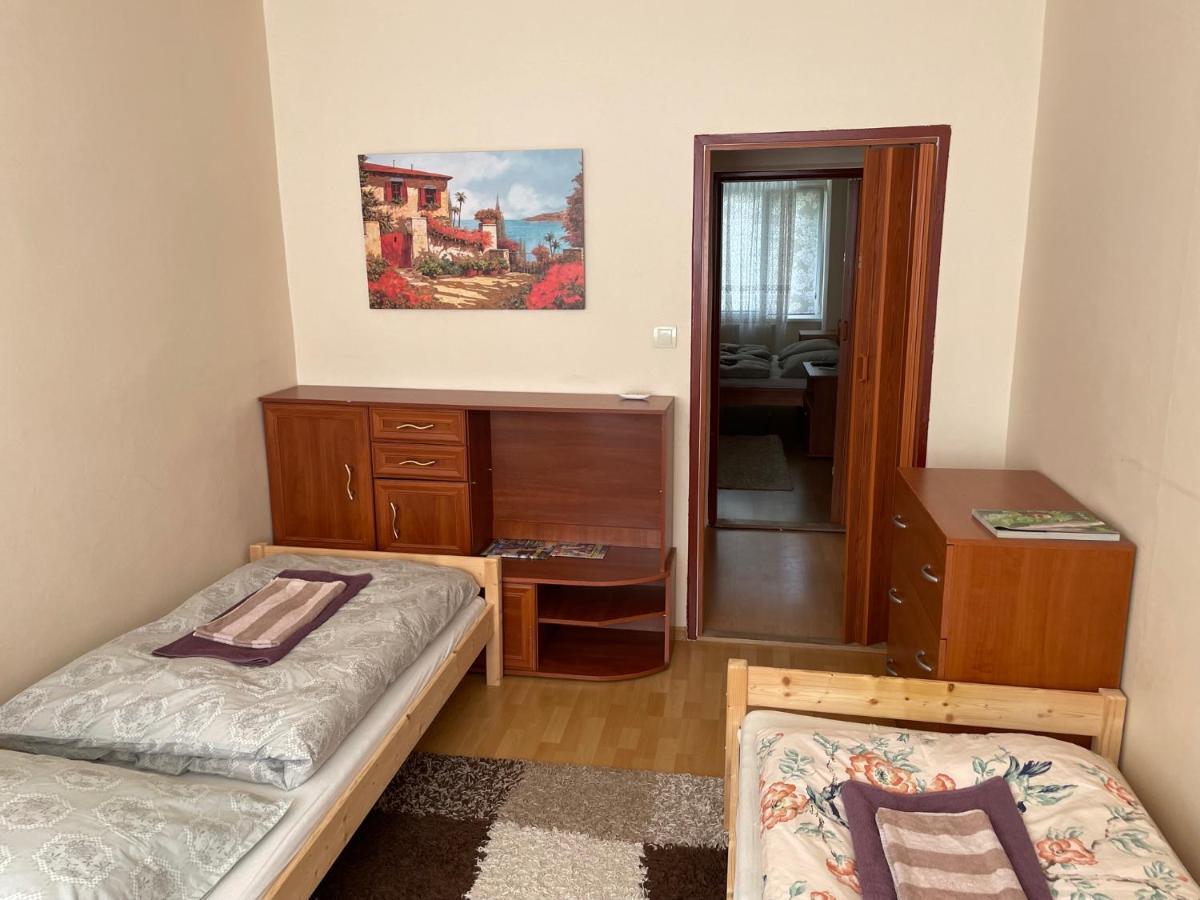 Apartment Sever Hroncova Caşonia Exterior foto